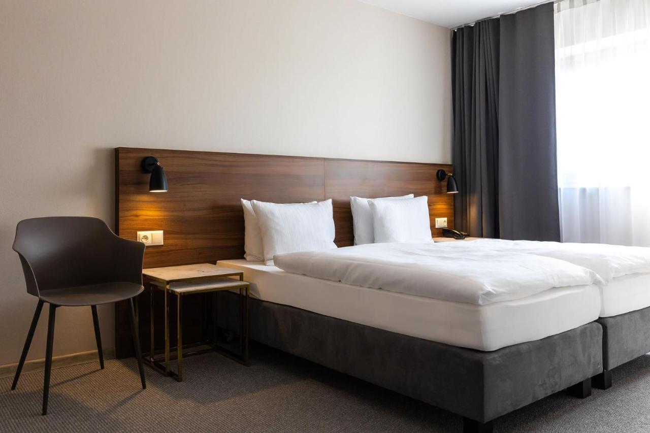 Hotel Santin Belchatow ภายนอก รูปภาพ